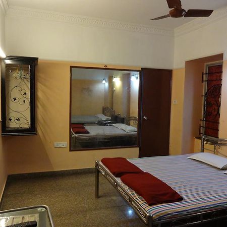 Central Guest House Calcutta Extérieur photo