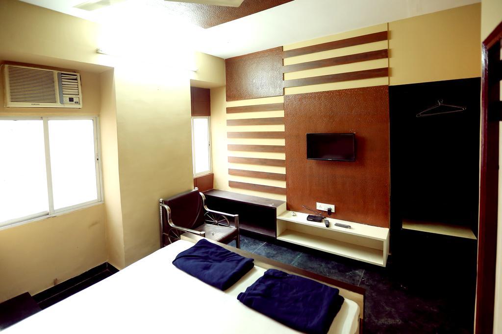 Central Guest House Calcutta Extérieur photo