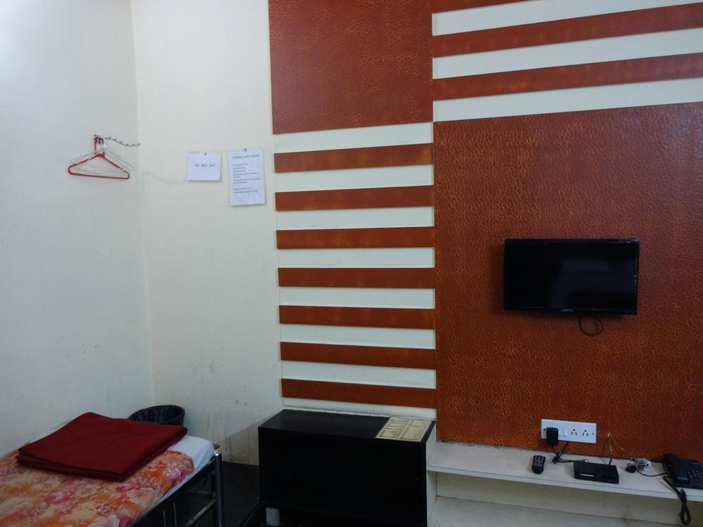 Central Guest House Calcutta Extérieur photo