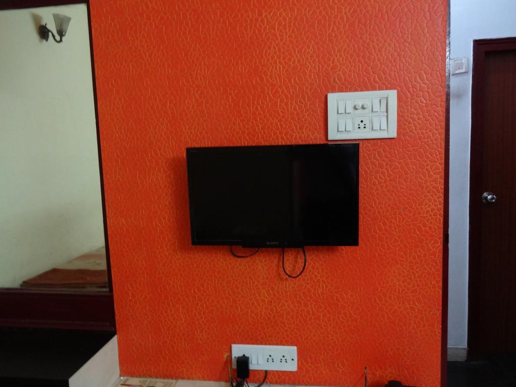Central Guest House Calcutta Extérieur photo
